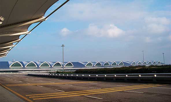 廣州白云國際機場擴建工程三跑道助航燈光、供電和燈光站工程（0、4、5號燈光站項目）
