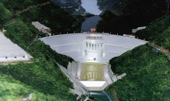 雅礱江流域錦屏一級水電站
